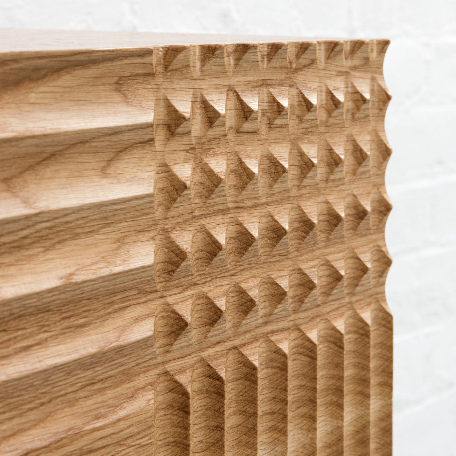 Solid Oak Contemporary Cabinet With Exquisite Fluted Detailing