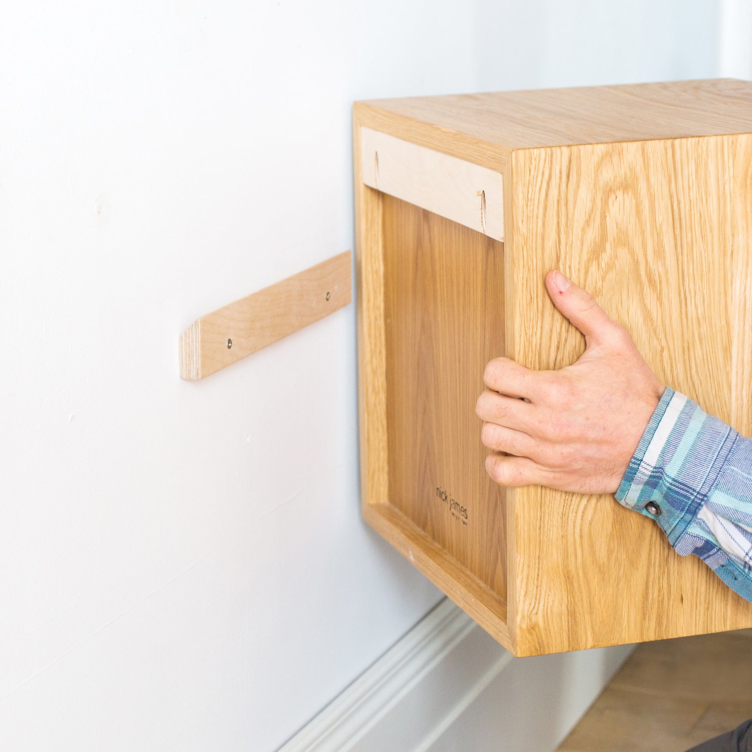 Solid wood Vinyl cube shelves